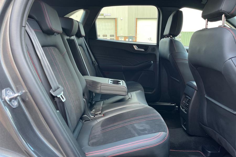 Ford Kuga Photo autoimg-6ec729a6909c59433c60208167a7092d8bd25ce5.jpg