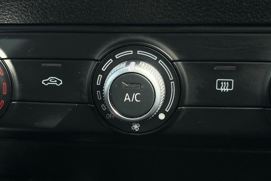 Audi Q2 Photo autoimg-6ec993480091be9b9fd3d860a66f83edd4db9de4.jpg