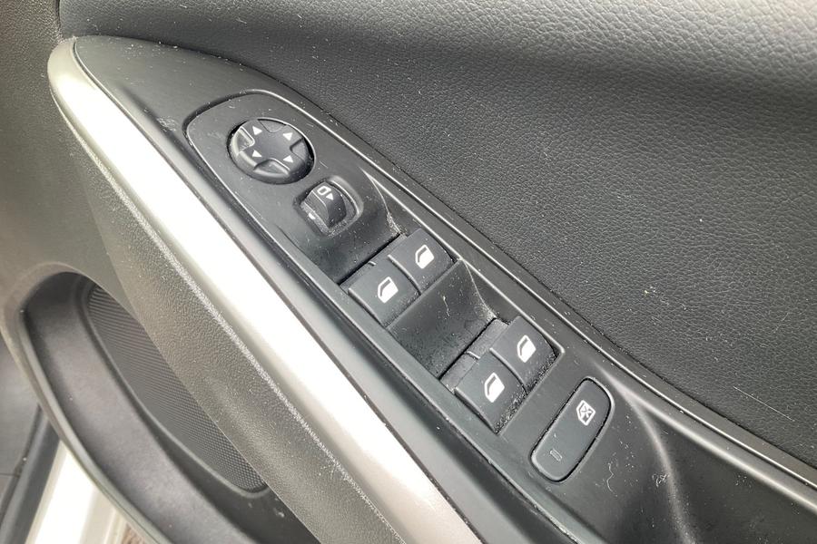 Vauxhall GRANDLAND Photo autoimg-6ecd88c87233f385e16a73b8eebcae02027778dd.jpg