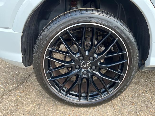 AUDI Q2 Photo 41