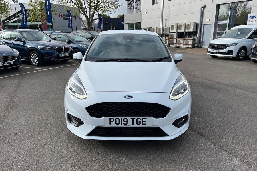 Ford Fiesta Photo autoimg-6ed037c72829f4115fa709e77dcaf7ec699d5654.jpg