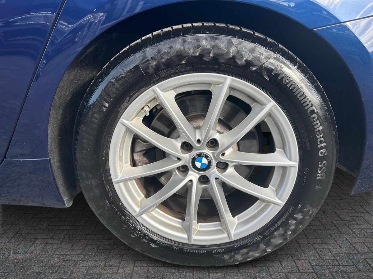 BMW 5 Series Photo 7