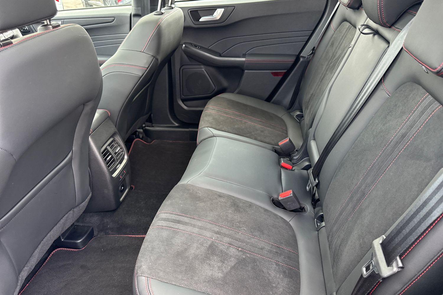 Ford KUGA Photo 19
