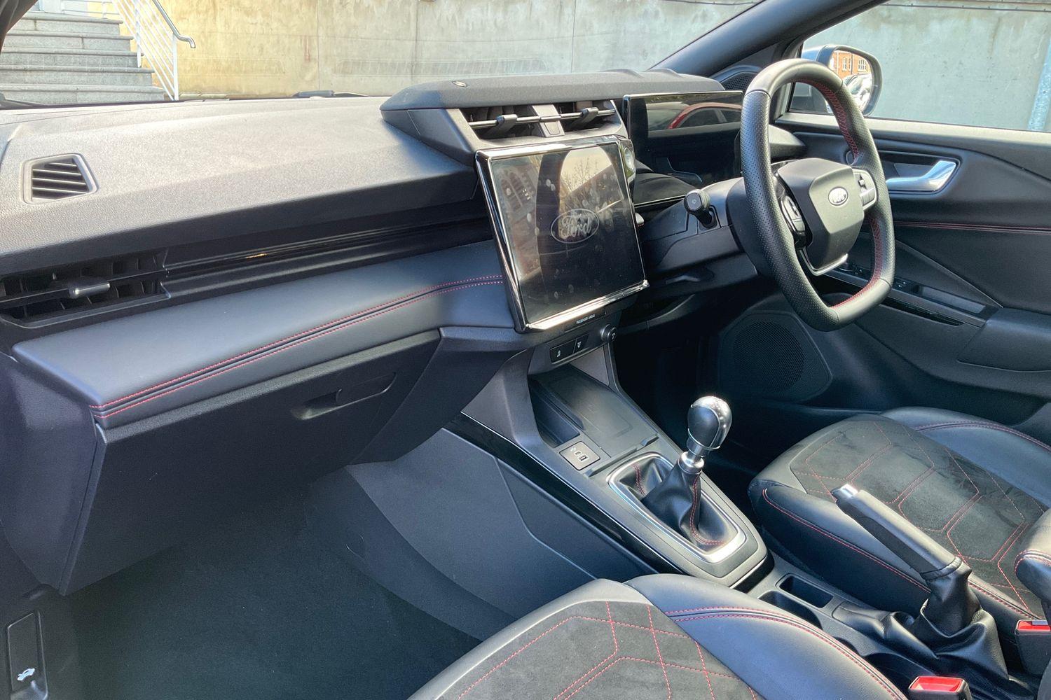 Ford PUMA Photo 17
