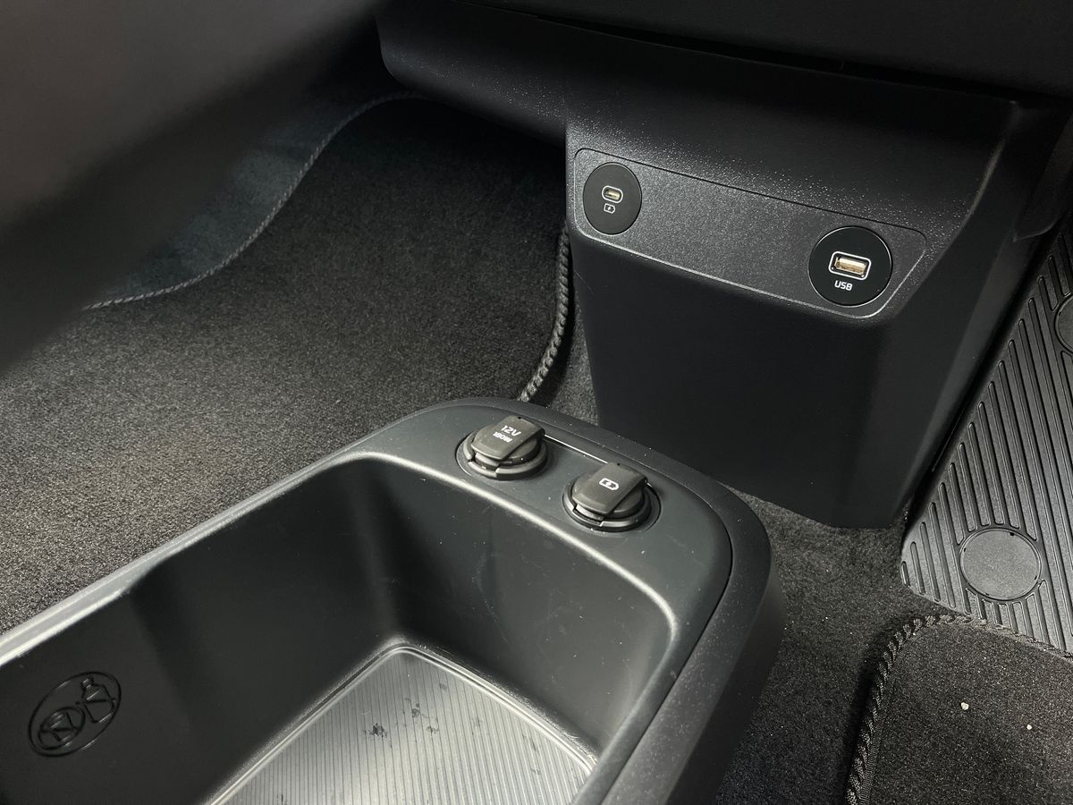 Kia EV6 Photo 38