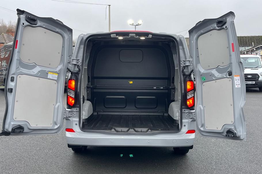 Used Ford TRANSIT CUSTOM 7