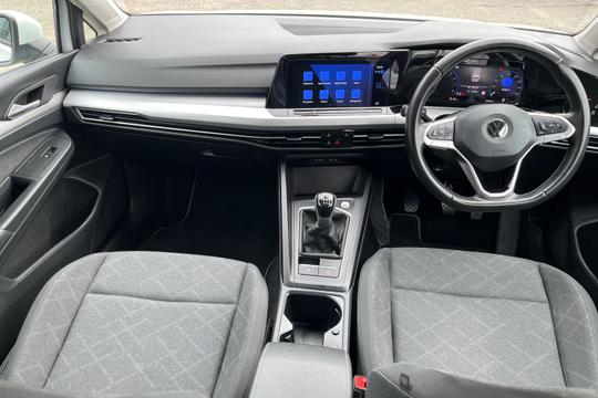 Volkswagen Golf Photo autoimg-6eeb6fe339fa6e95cb1d38fc9d5e45095ba9084c.jpg