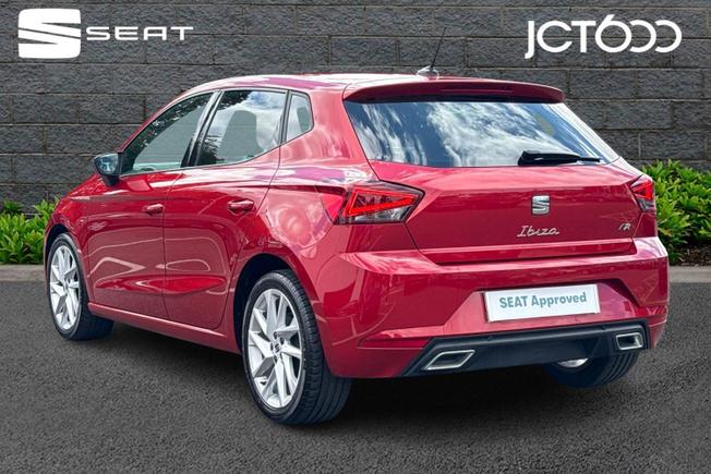 SEAT Ibiza Photo 3