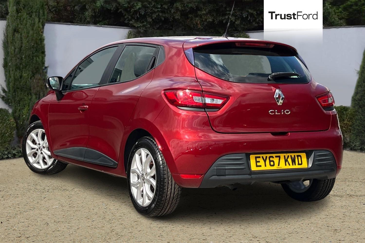 Renault CLIO Photo 1