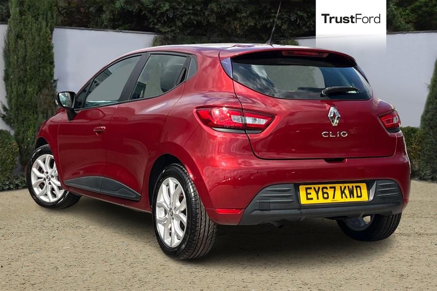 Renault CLIO Photo autoimg-6eee922fc1bed4a78ab843f4eb7327ac2a33bc9b.jpg