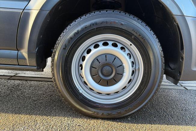 VOLKSWAGEN Crafter Photo 5