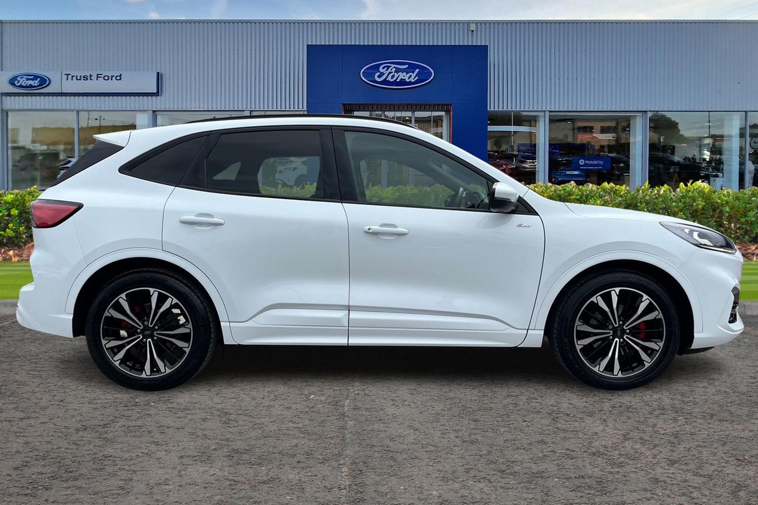 Ford Kuga Photo 2