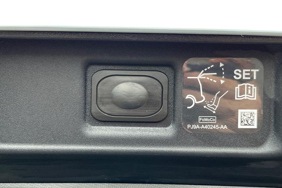 Ford Mustang Mach-E Photo autoimg-6ef30298d4708c222f0a8186c0570fe07c4894a0.jpg