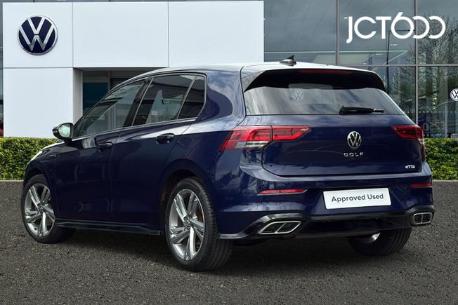 VOLKSWAGEN Golf Photo 3