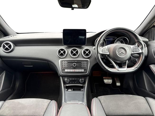 MERCEDES-BENZ A Class Photo 10