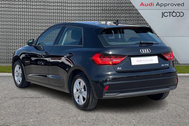 Audi A1 Photo 3