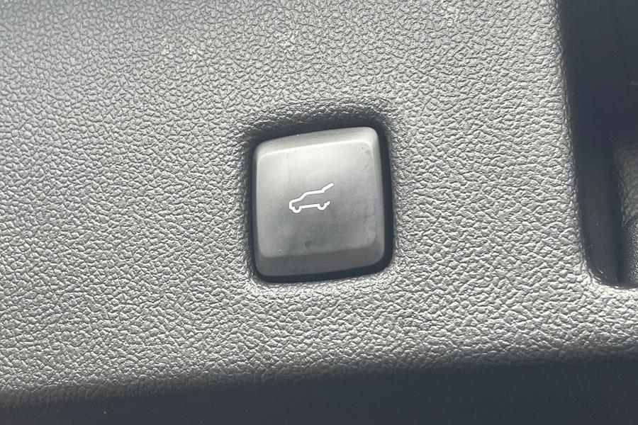 Ford KUGA Photo autoimg-6efa7a67784789b501e0dbe6e5d4b49a20cecbb3.jpg