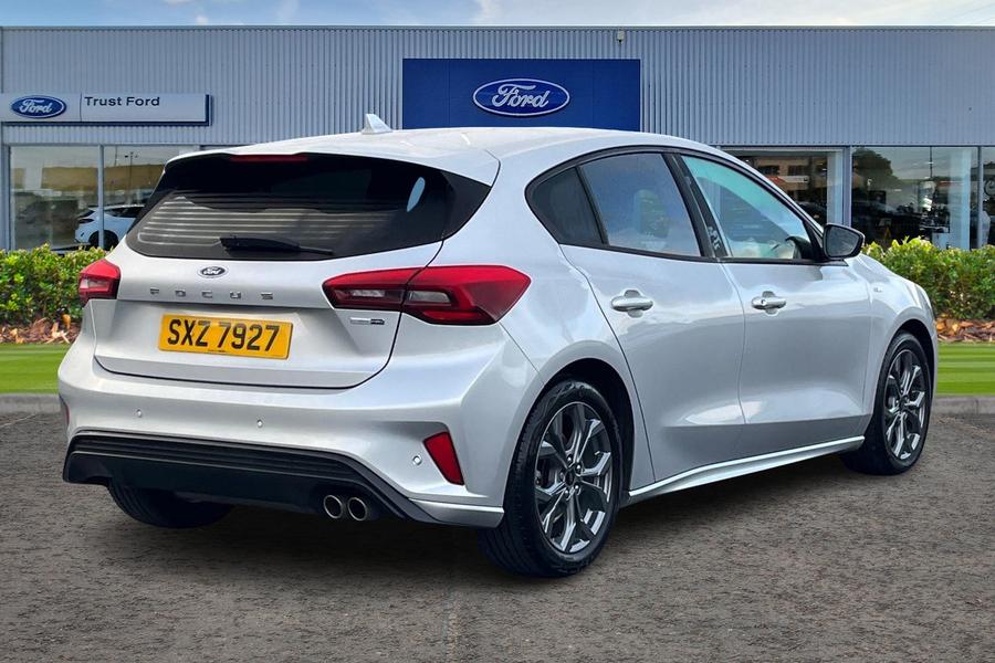 Ford Focus Photo autoimg-6efb1c6fbb45ce23af8ffb116df9b23faedecfe9.jpg