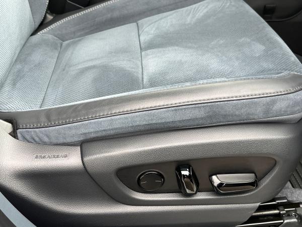 Lexus RZ Photo autoimg-6f022ed7e9e51a950dfee59faa15ca7ad6889358.jpg