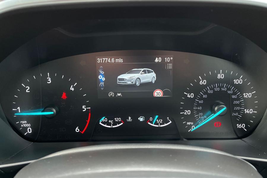 Ford Focus Photo autoimg-6f02ce20b405d8ad42f5a6a9b2db61647bb326a6.jpg