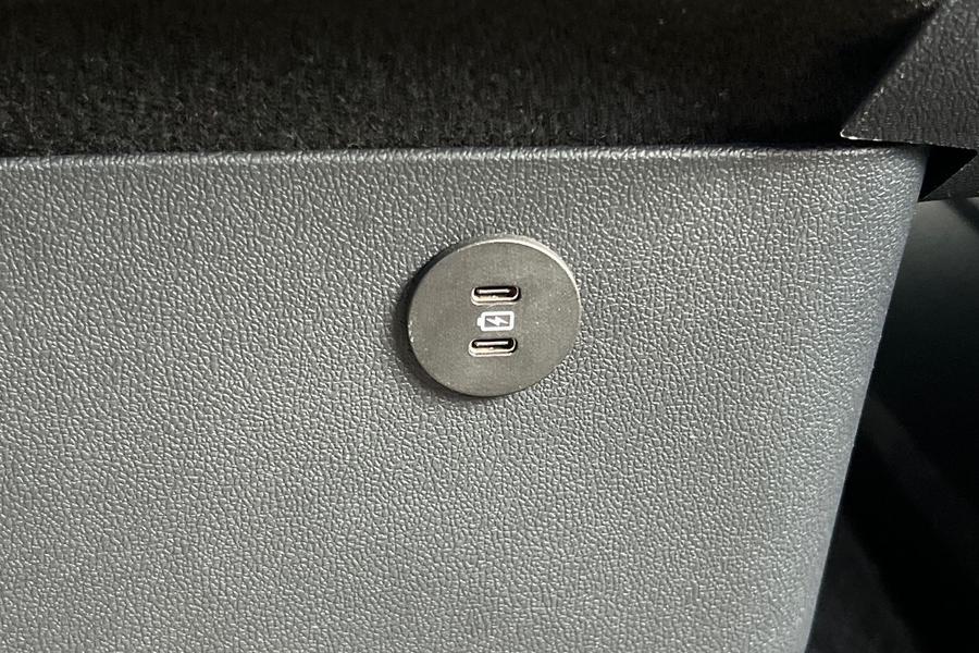 Ford TOURNEO CUSTOM Photo autoimg-6f047b72bfe5f73b8facfb4e667eae29ec3dc0bd.jpg