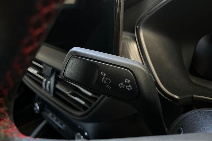 Ford Kuga Photo autoimg-6f07559ad04511fe356ae1d959b62b3042644992.jpg