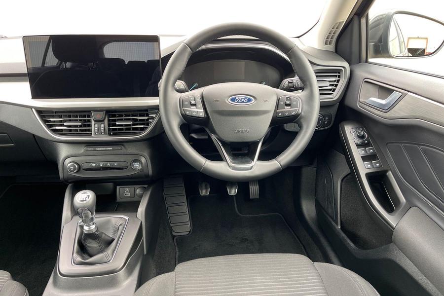 Ford Focus Photo autoimg-6f1020a0d6a44daa380c43aa762fa7ec3bb1f895.jpg