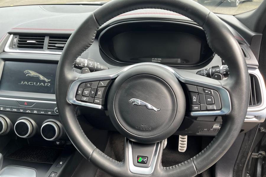 Jaguar E-PACE Photo autoimg-6f1459141cdd599a5882ef81af07dd9d2f0df2a1.jpg