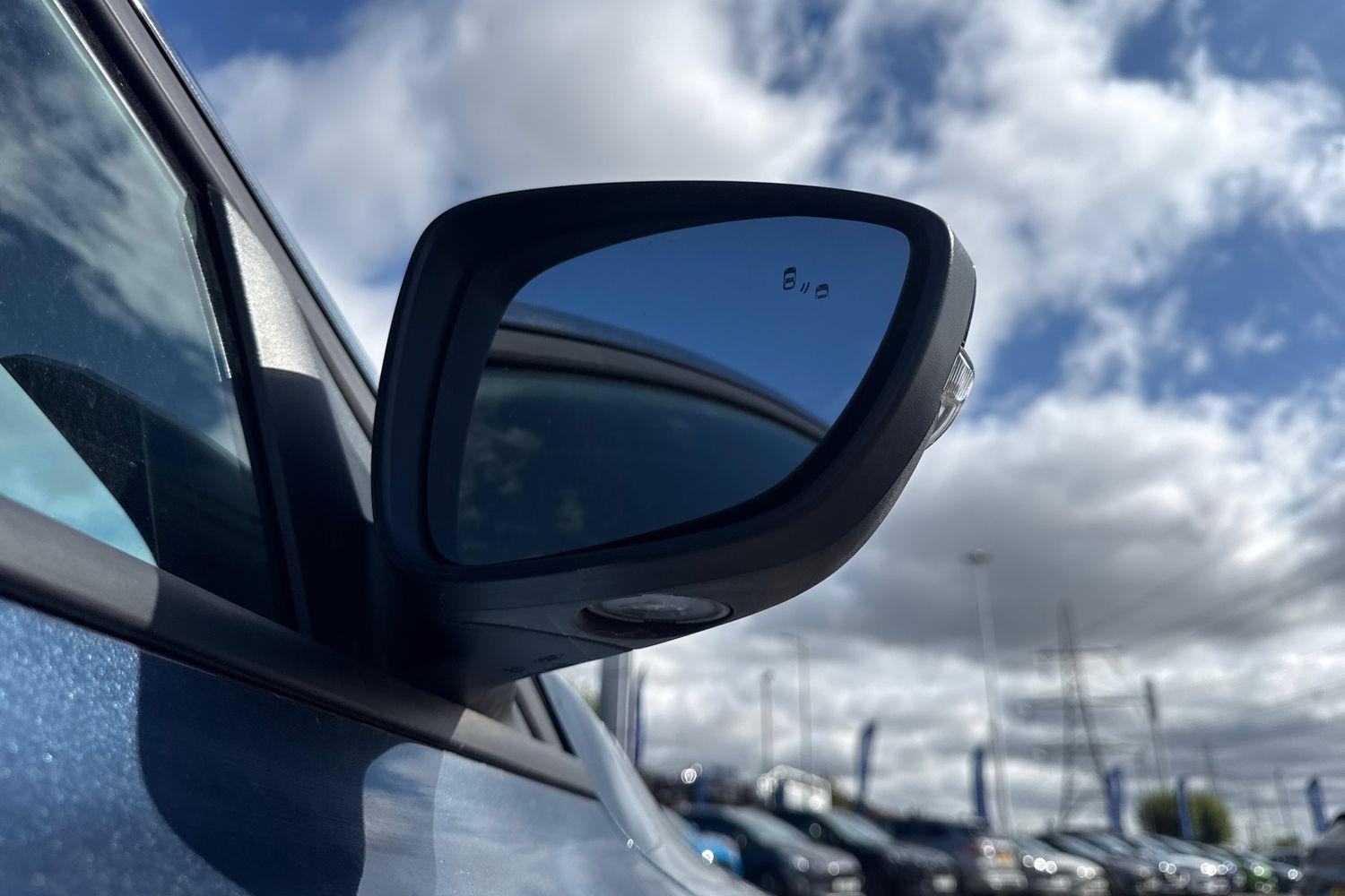 Ford FOCUS Photo 35