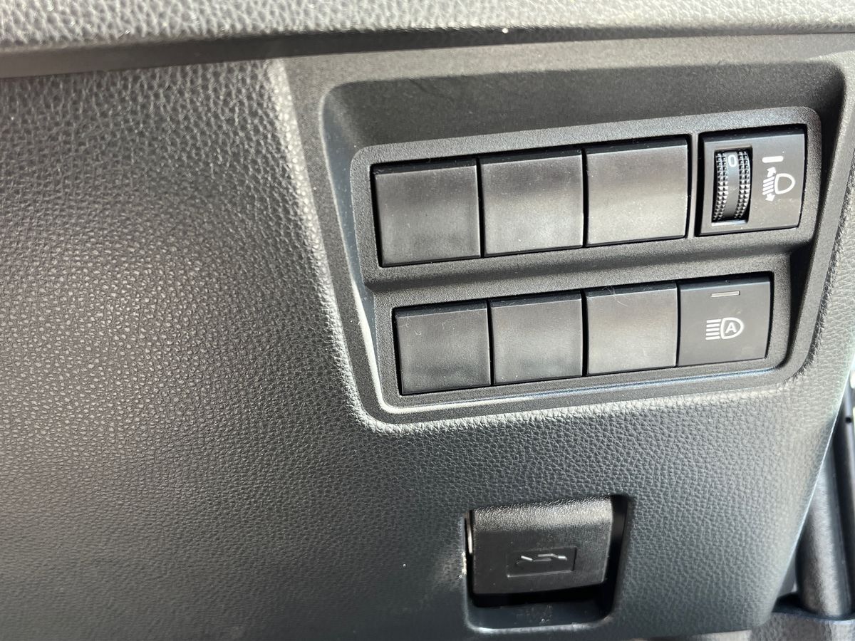 Toyota Yaris Photo 39