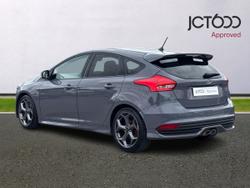 FORD Focus Photo 3