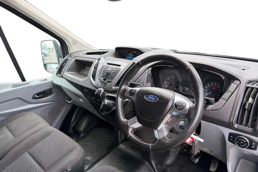 Ford Transit Photo autoimg-6f1a4930d97e7925d6ba6855e46a9f2cdd7307da.jpg