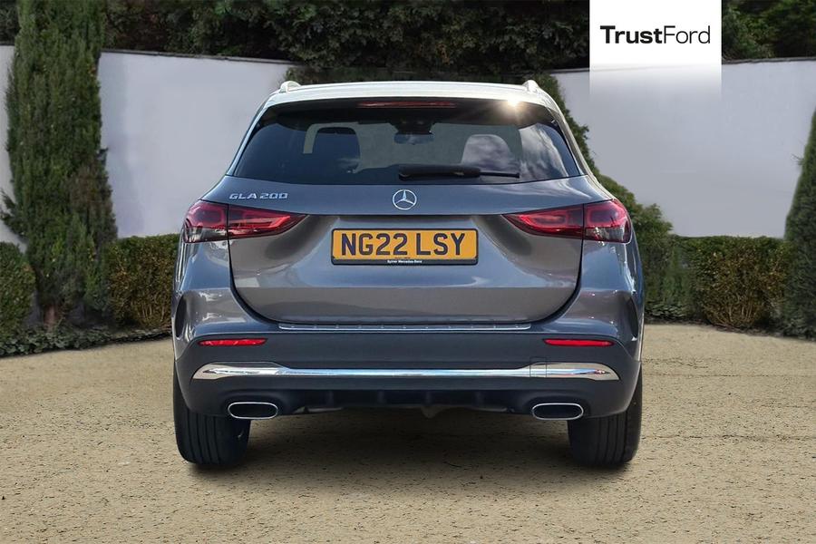 Mercedes-Benz GLA Photo autoimg-6f1f3ab42ccd2e0431f66e4612cf7d313d3118dc.jpg