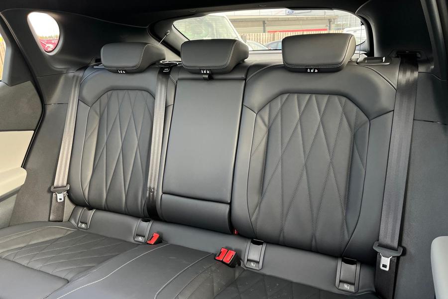 Ford Capri Photo autoimg-6f1f4e85bb1a9e0b5a0bde89371e30d261835965.jpg