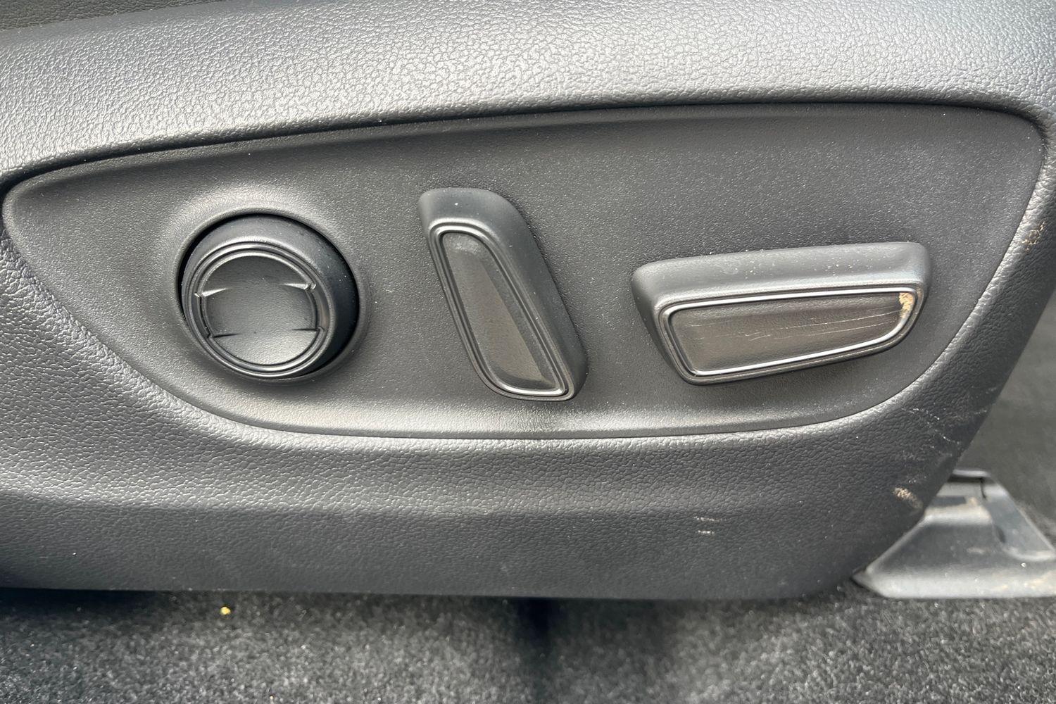 Toyota RAV4 Photo 27