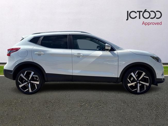 NISSAN Qashqai Photo 4