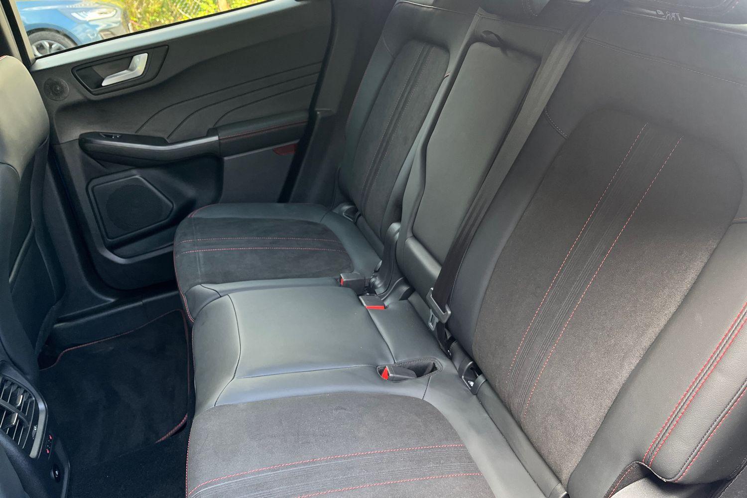 Ford KUGA Photo 19