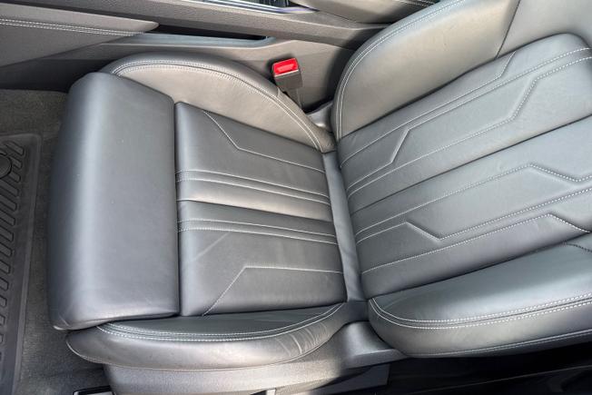 AUDI e-tron Photo 50