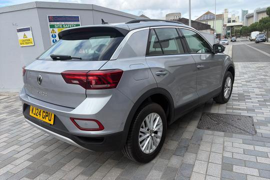 Volkswagen T-roc Photo autoimg-6f2b09d39caeaea4aacfae7a00c09d25bfe18887.jpg