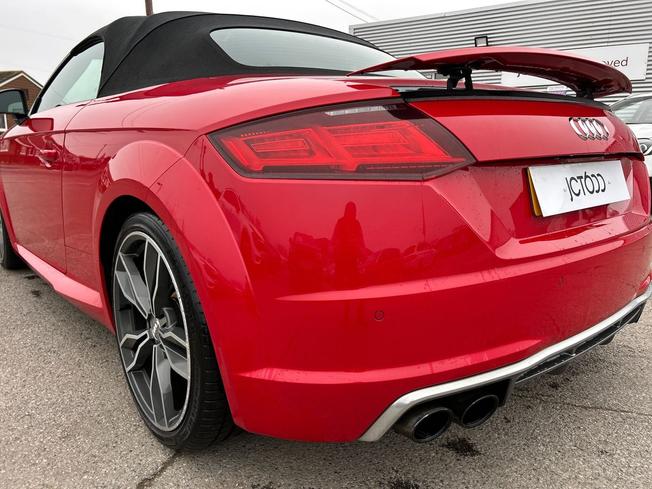 AUDI Tts Photo 31