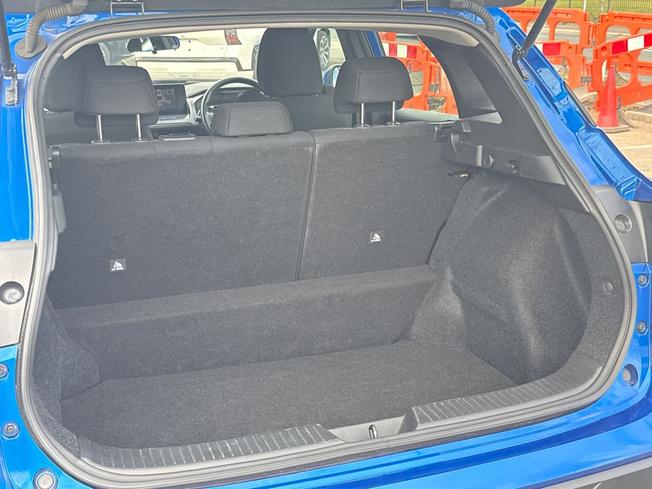 NISSAN Qashqai Photo 12
