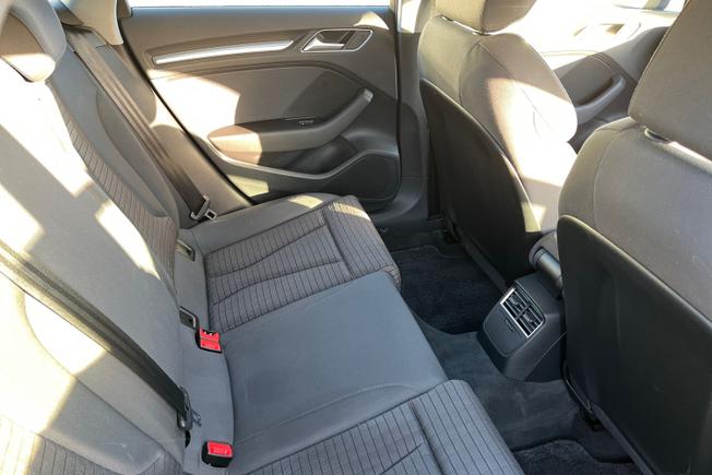 AUDI A3 Photo 37