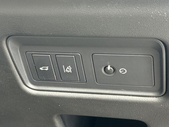 Land Rover Discovery Photo 29