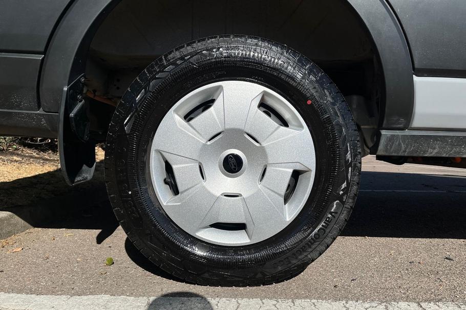 Used Ford E-TRANSIT EK75YLB 24