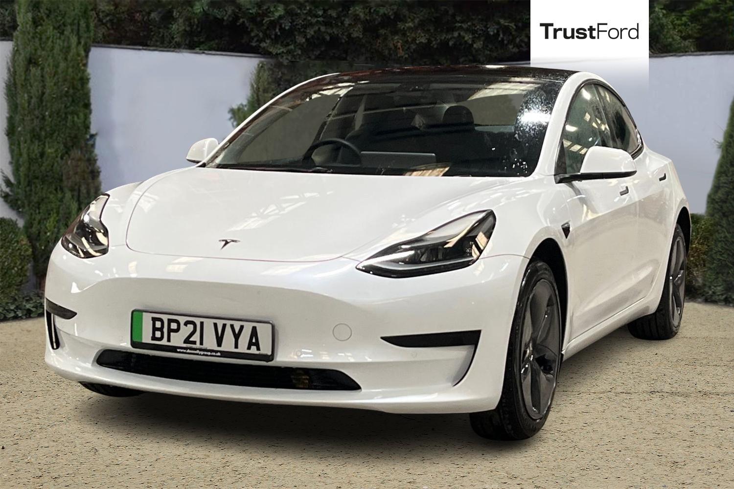 TESLA MODEL 3 Photo 4