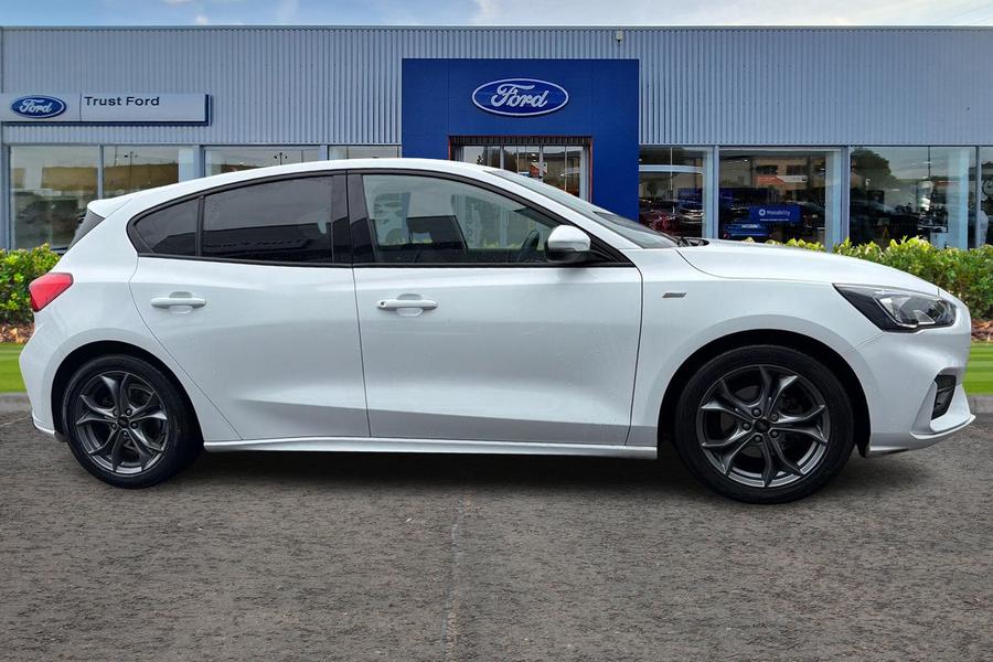Ford Focus Photo autoimg-6f386784ac062bffa21d4cf6f04238b39bab741e.jpg