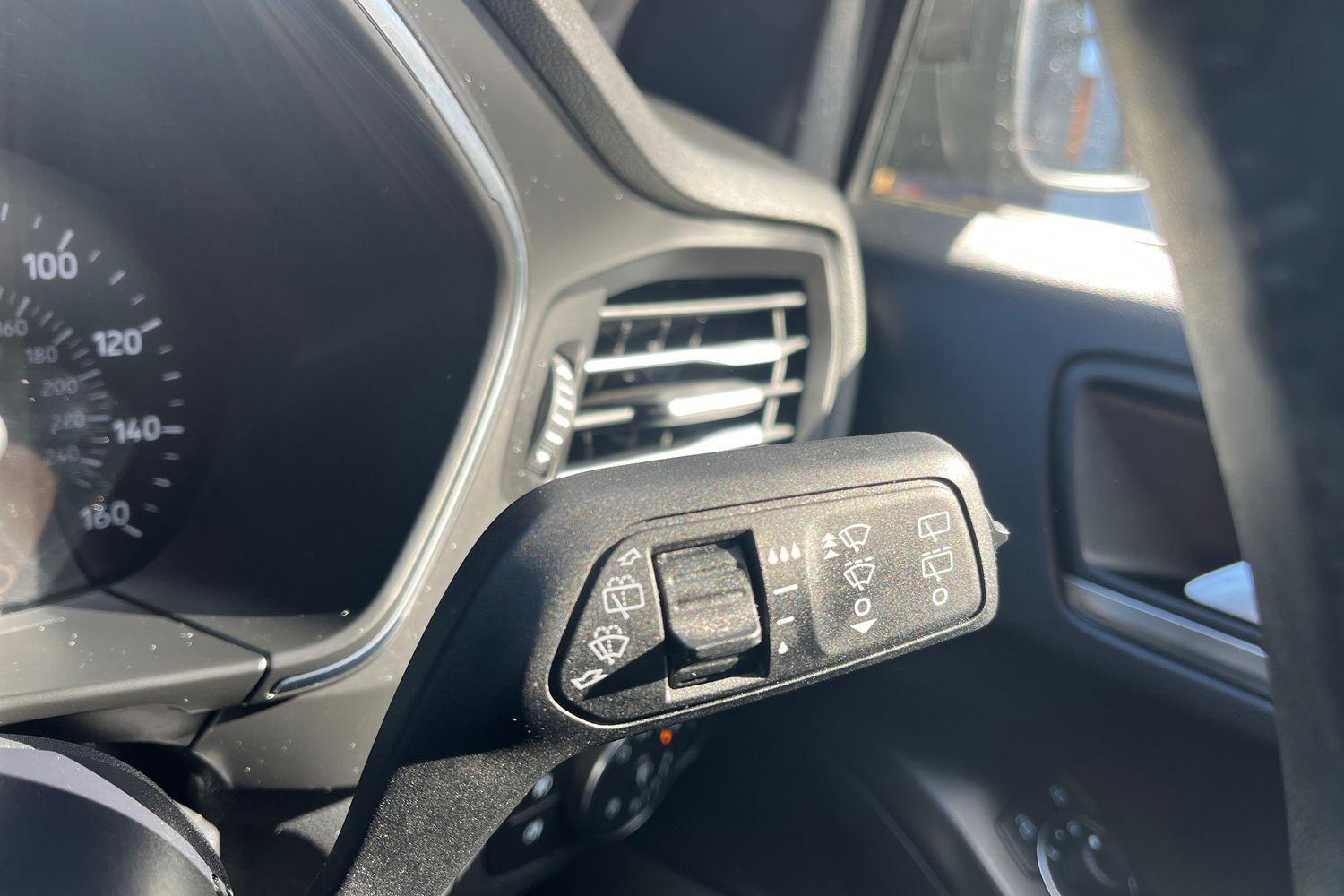Ford FOCUS Photo 14