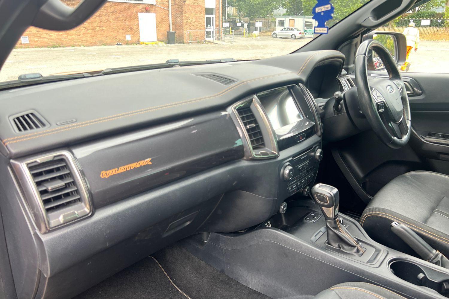 Ford RANGER Photo 27