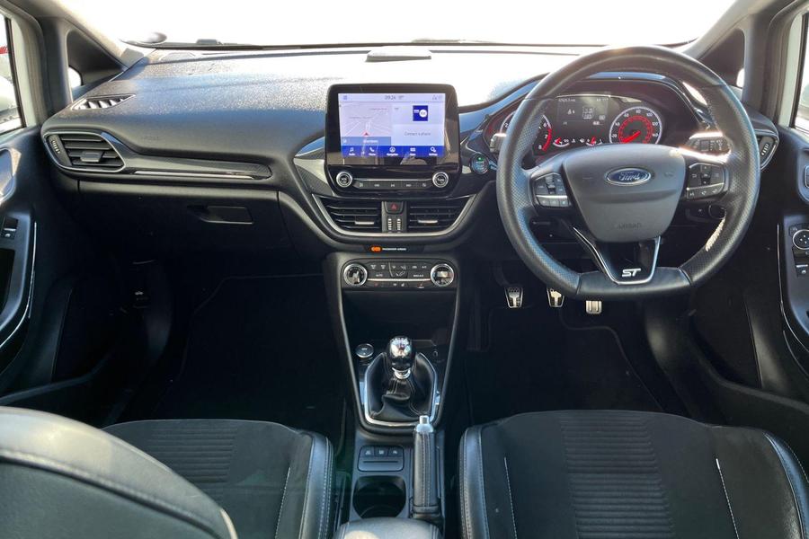 Ford FIESTA Photo autoimg-6f3e7012ef9d163fa80caeb0f3159493c2af8301.jpg