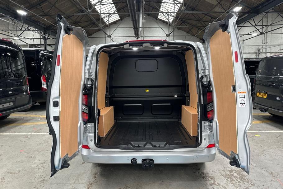 Used Ford TRANSIT CUSTOM LL75RVM 6